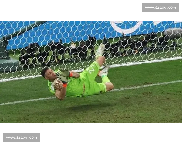 点球大战背后的心理博弈与技战术分析：从选手心态到教练策略的全面解读